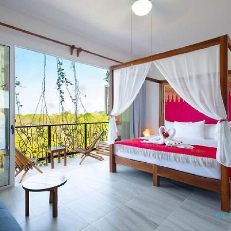 Ocean Zen Suites On 5Th Avenue - Adults Only Плая-дель-Кармен Экстерьер фото